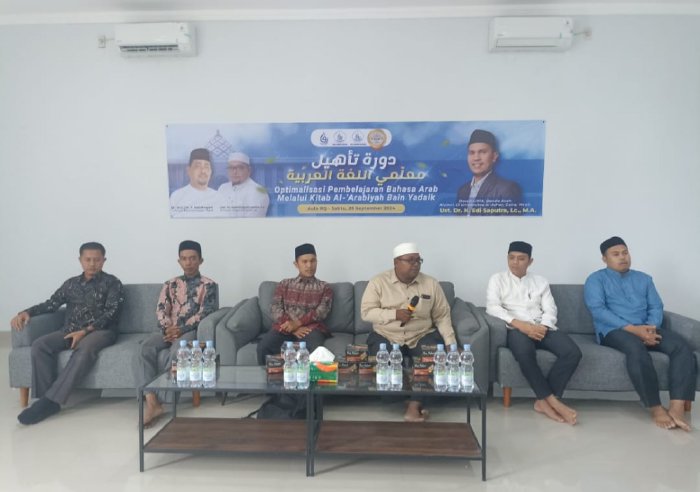Ahli Bahasa Arab Jebolan Al-Azhar Kairo Bekali Guru Bahasa Arab di Aceh